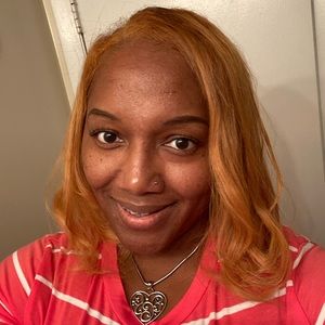 Meet your Posher, Nichole